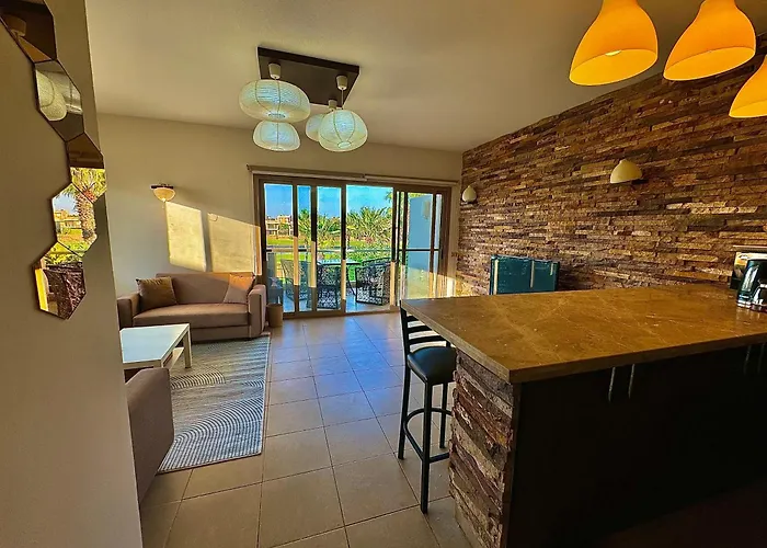 3br Scenic Setting Jazz Little Vencie Lakeview
